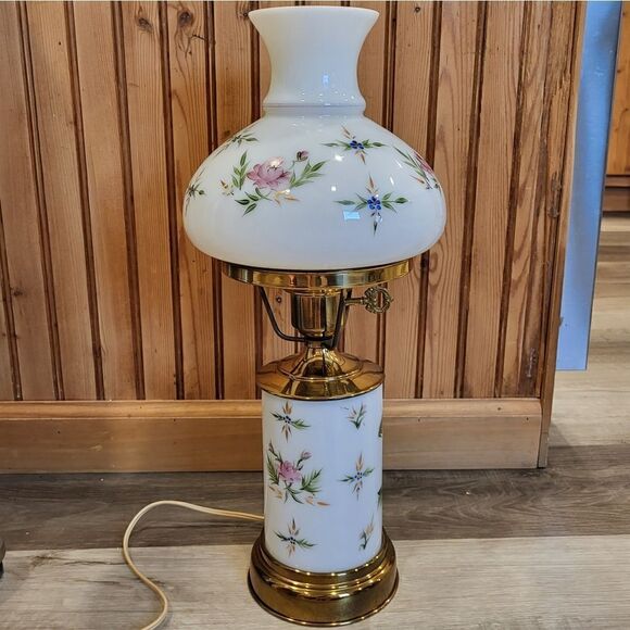 Vintage Mid Century porcelain Lamp - Picture 1 of 7